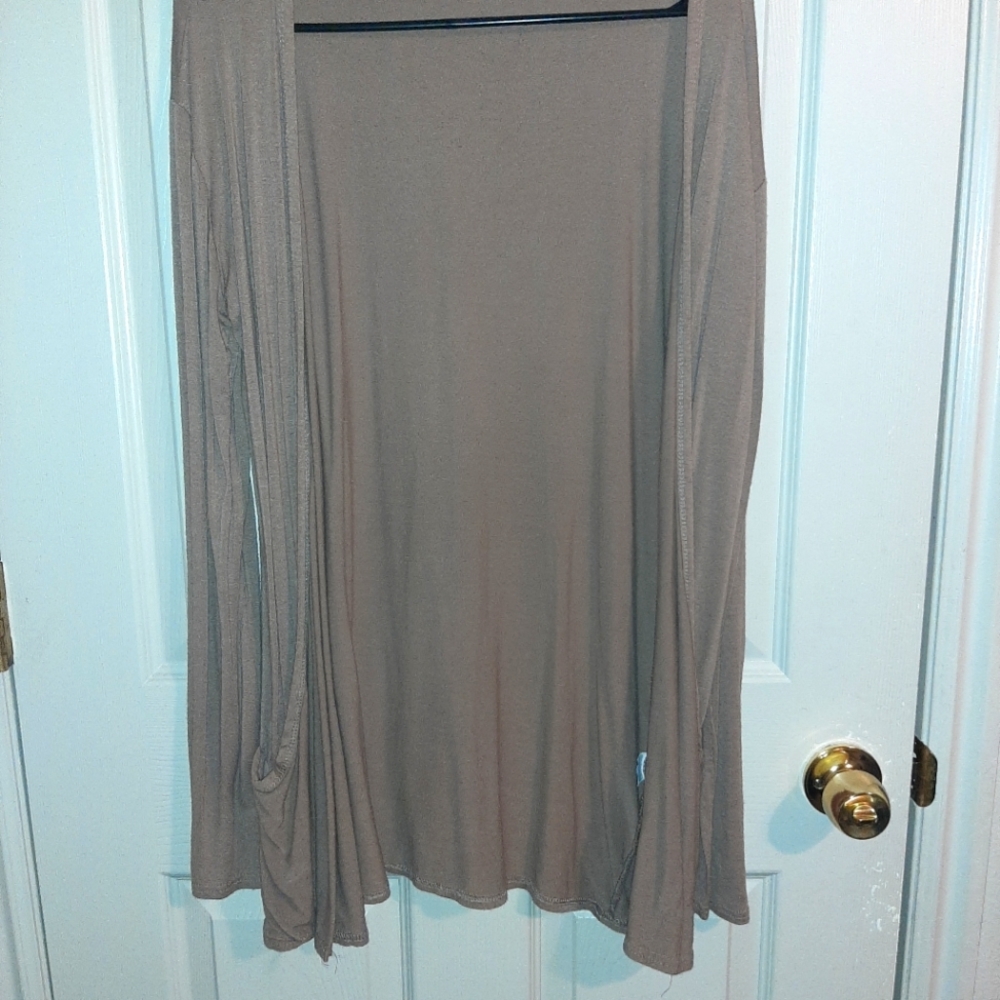 Long sleeve lightweight cardigan with pockets tan LRG